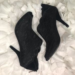 Black Lace Heels